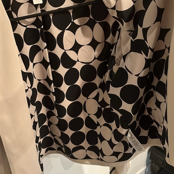 Chicos polkadot lined jacket and tan with black ribbon. - Picture 6 of 8